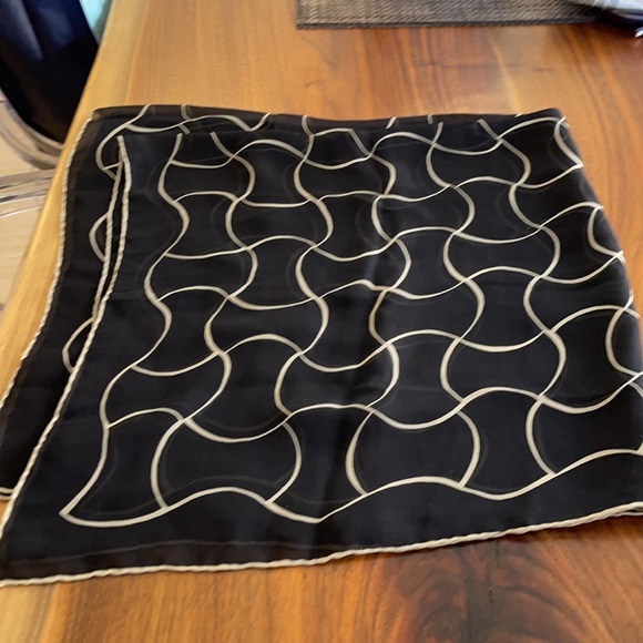 Giorgio Armani Black Print Silk Scarf - Picture 2 of 3